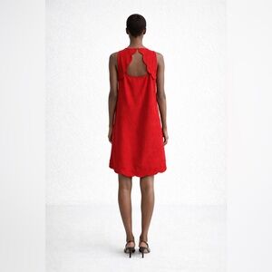 MONTEAU - Vibrant Red Sleeveless Mini Dress with Scalloped Open Back